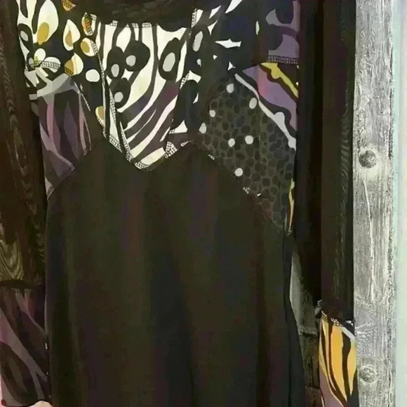 Gorgeous Frank Lyman dress  size 4 sheer arm‎ - Picture 4 of 4